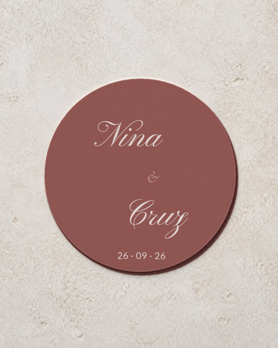 Everly coaster in Burgundy