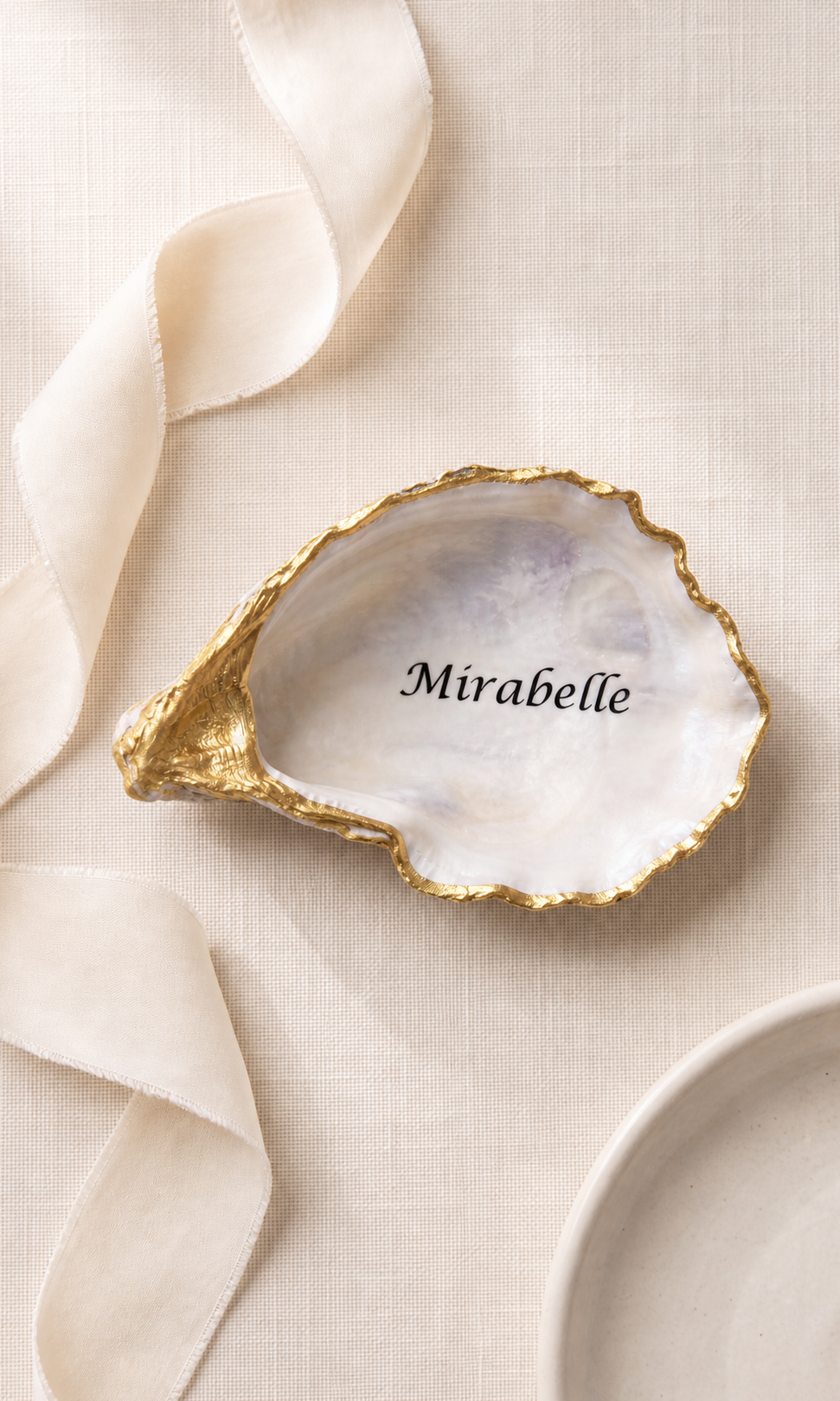 The Gold Trim Oyster Place Card, close detail